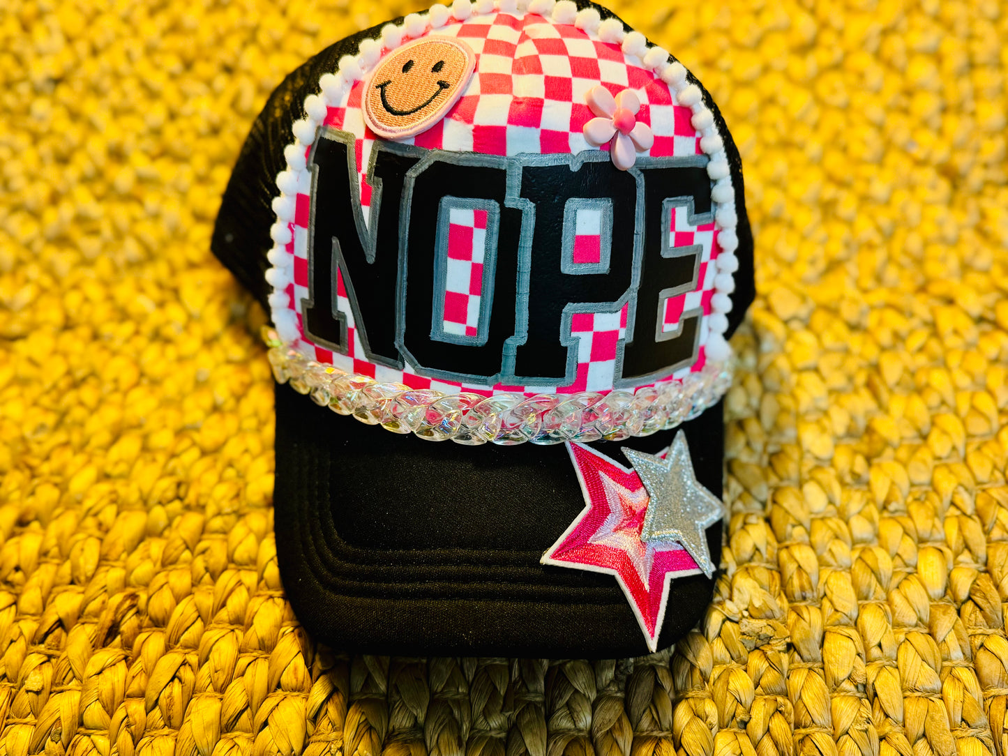🖤 NOPE Trucker Hat – Say It Without Saying It 💅