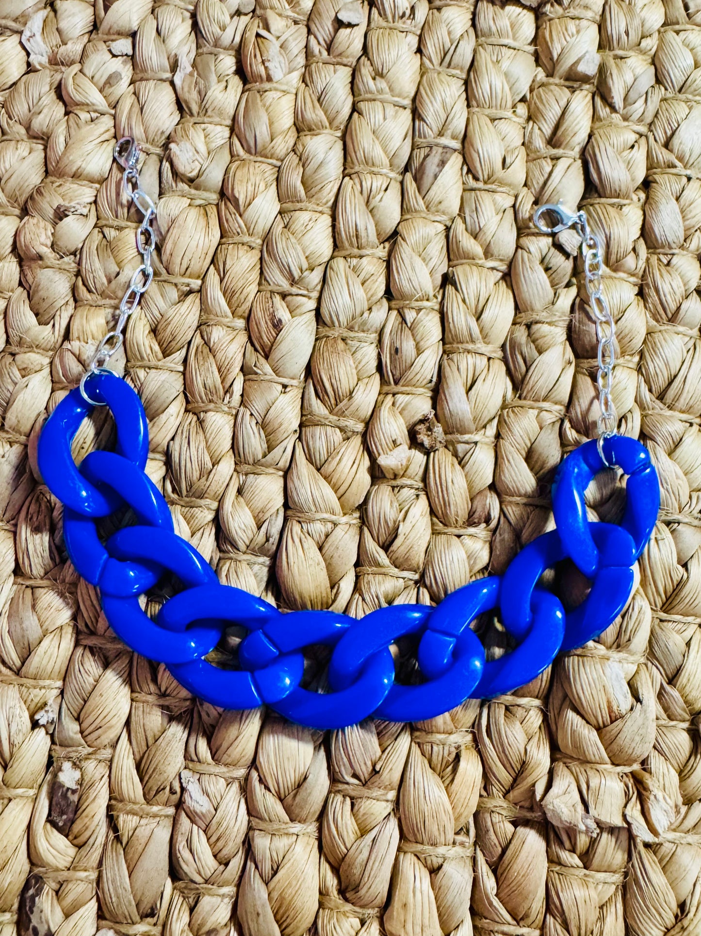 Royal Pop Hat Chain – Glossy Blue Trucker Hat Accessory