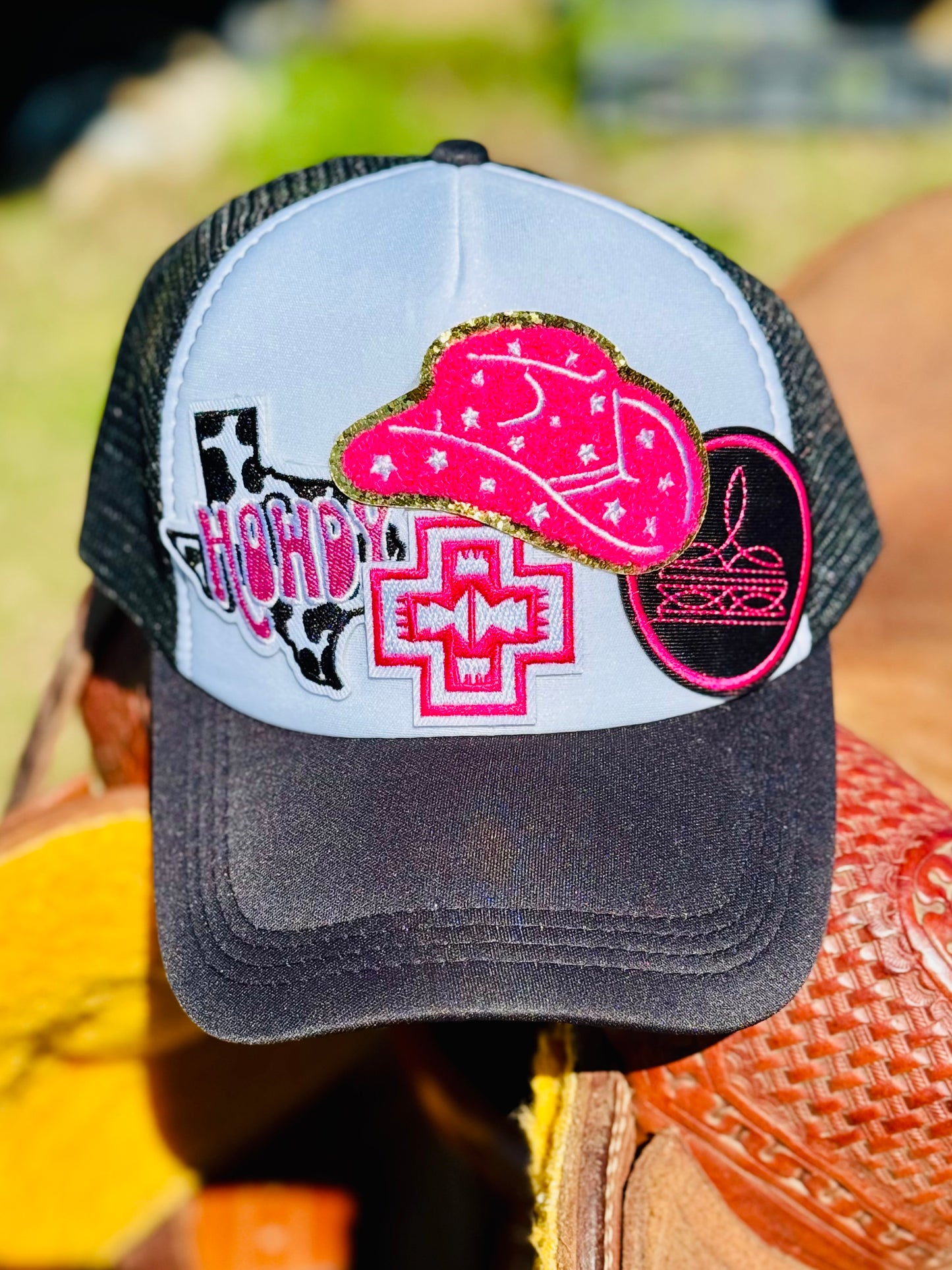 Howdy Texas Western Trucker Hat