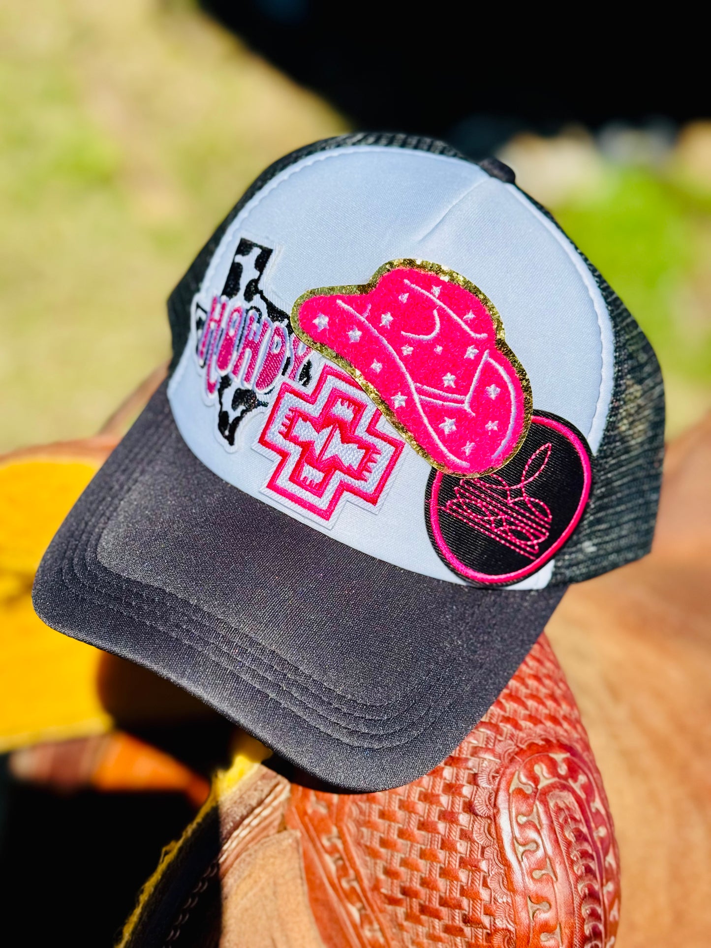 Howdy Texas Western Trucker Hat