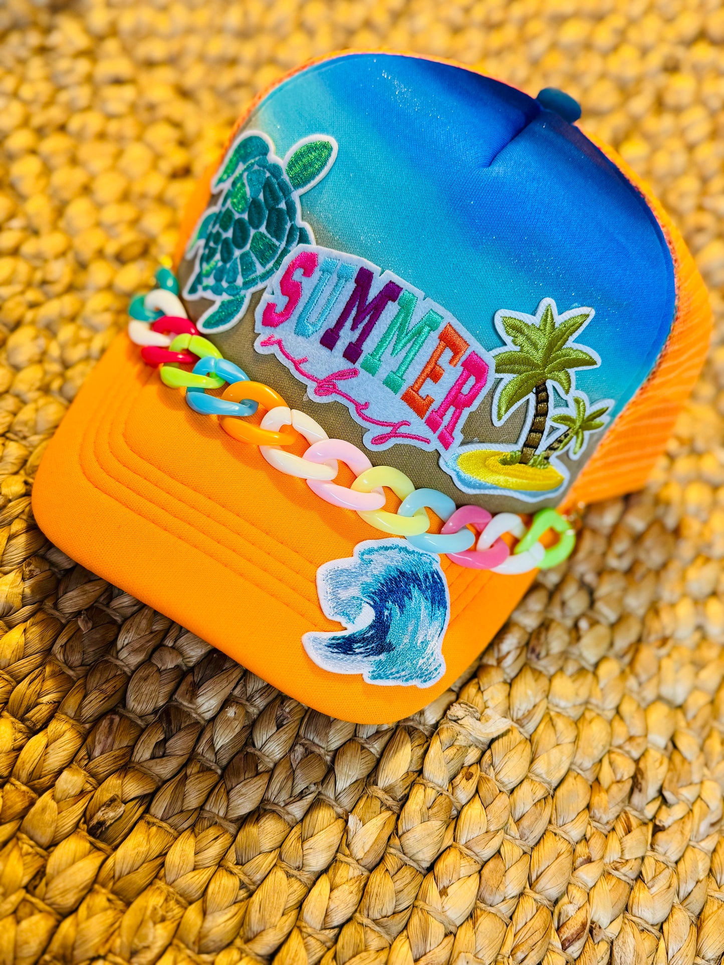 Summer Vibes Trucker Hat – Beach Turtle, Palm Trees & Wave Patch