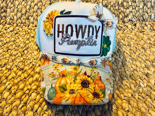 Howdy Pumpkin Trucker Hat – Fall Sunflower & Pumpkin Patch Design